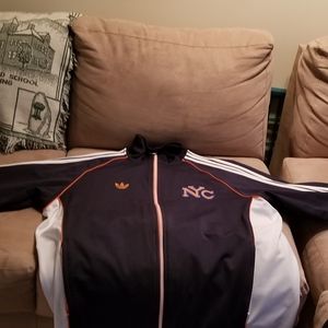 Adidas men's New York Knicks Statue of Liberty Jac